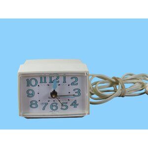 Vintage Westclox Bold EZ Read Electric Alarm Clock Model 22442